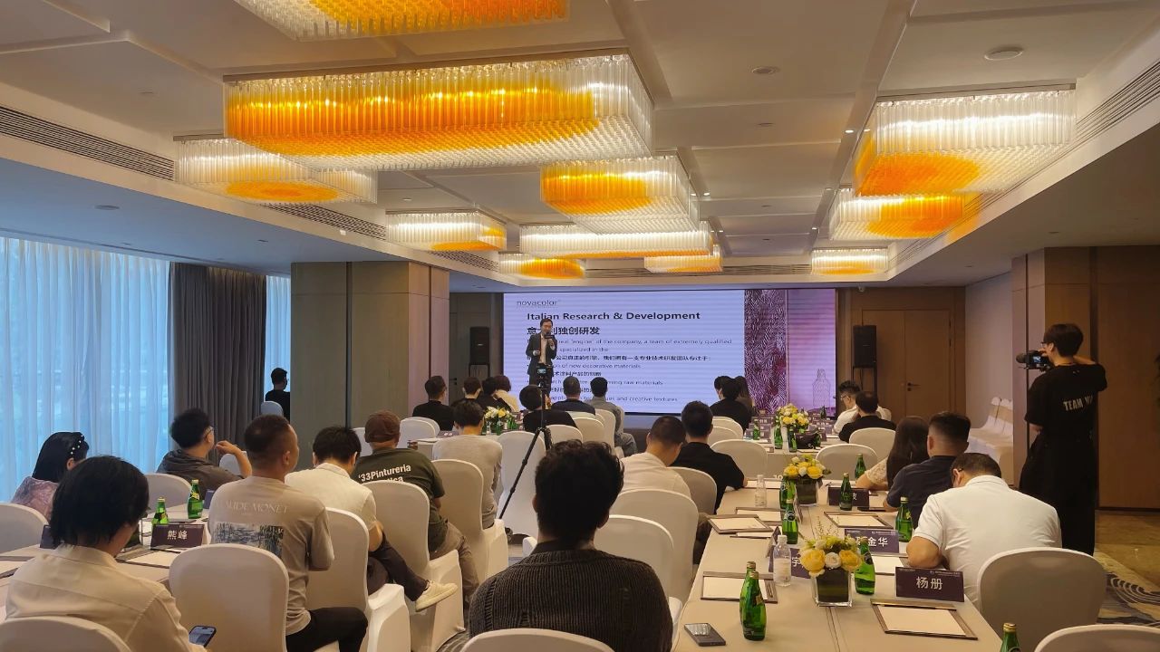 巴德士&Novacolor十周年巡回展重庆站 (5).jpg 巴德士&Novacolor十周年巡回展重庆站 (5).jpg